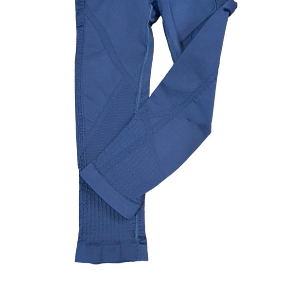 Belly Bandit Mother Tucker Compression Leggings Postpartum
Textured XS - Picture 5 of 6